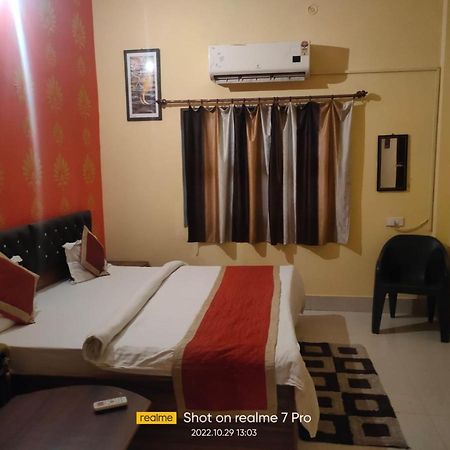 Gangotri Paying Guest House Varanasi Ngoại thất bức ảnh