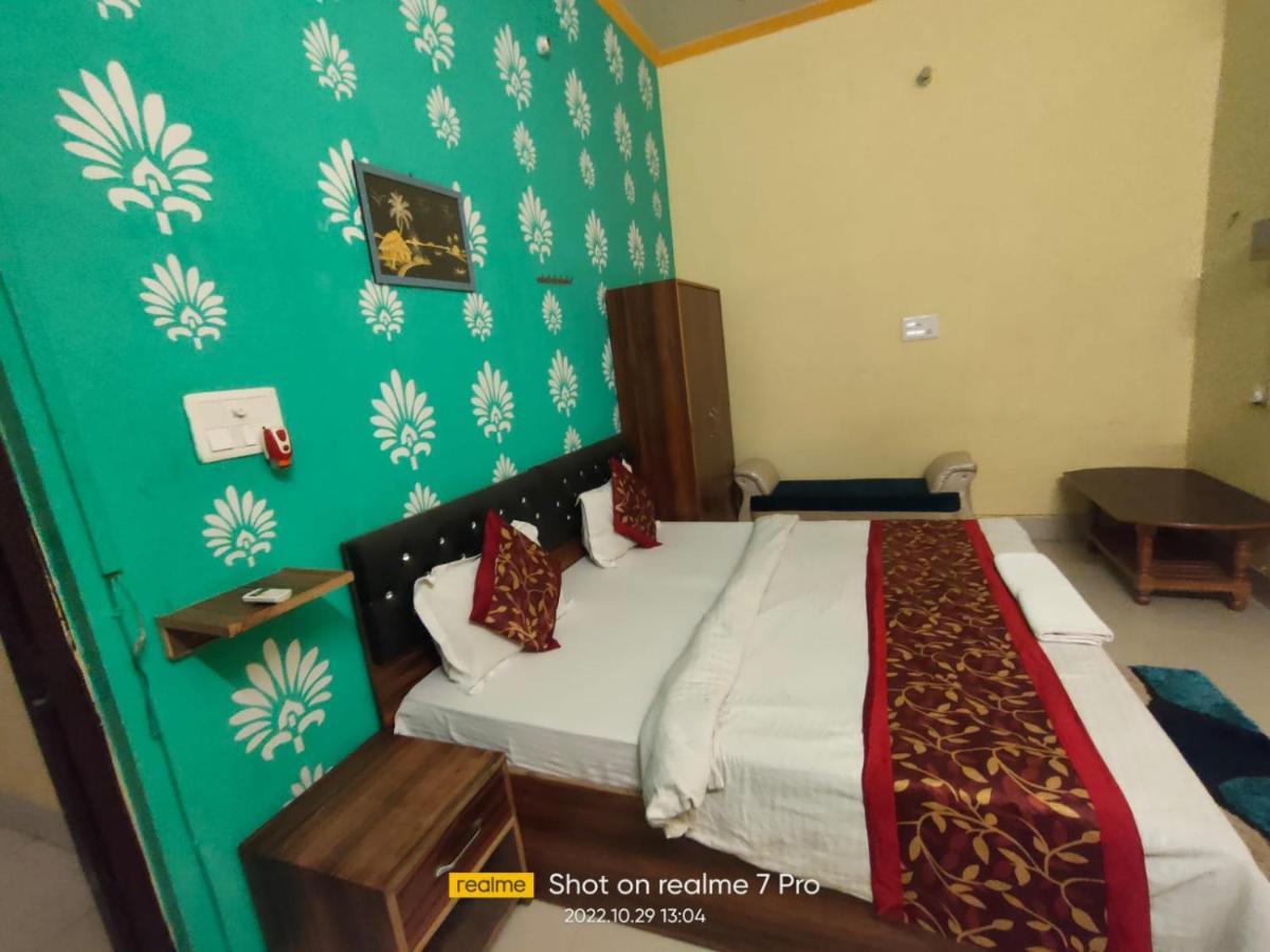 Gangotri Paying Guest House Varanasi Ngoại thất bức ảnh
