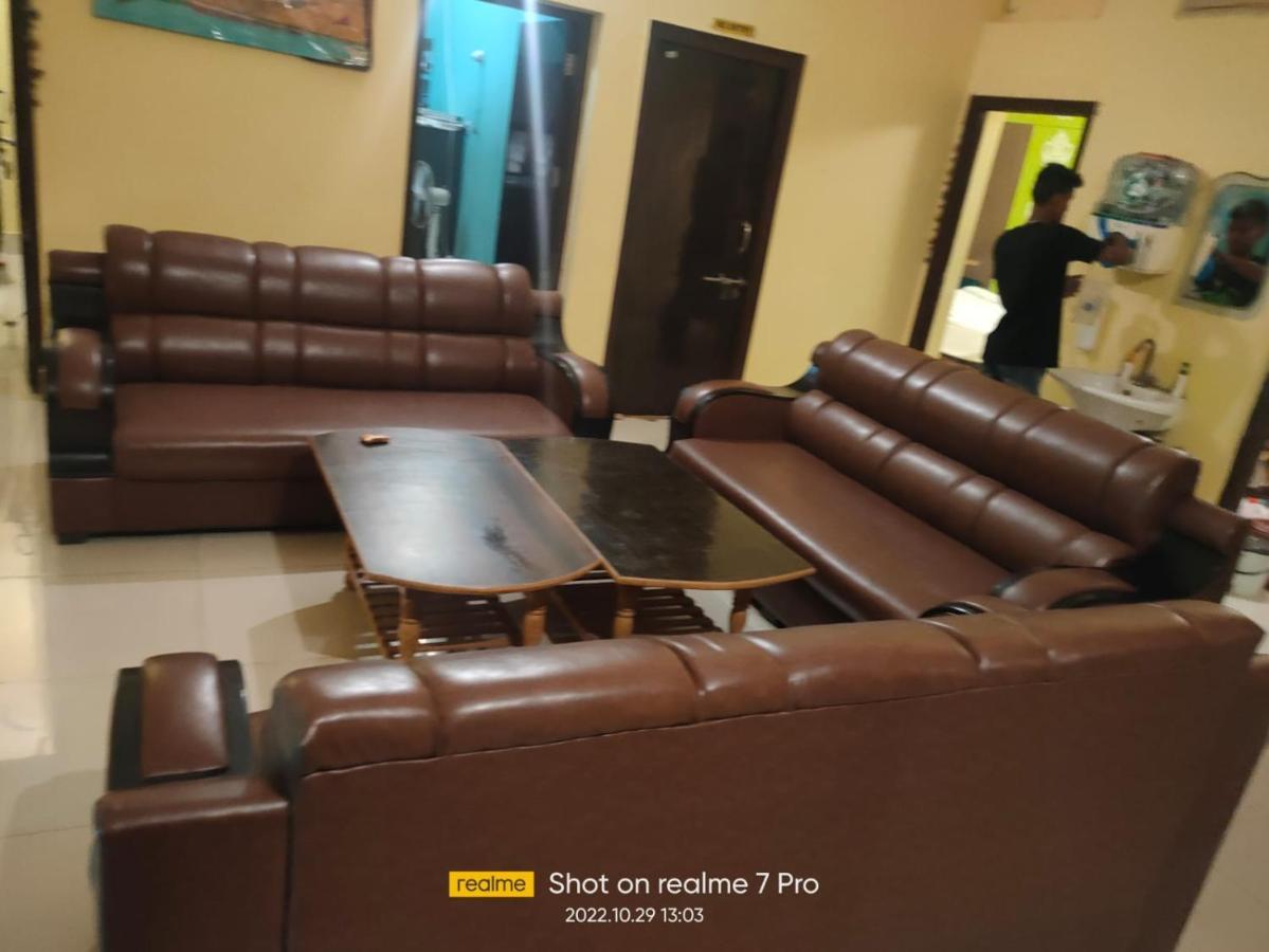 Gangotri Paying Guest House Varanasi Ngoại thất bức ảnh